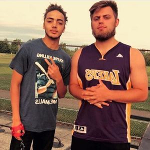 Meet your Posher, Lawton